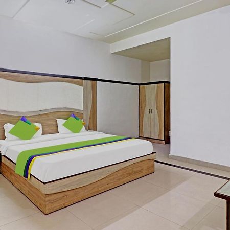 Hotel G B Palace Agra  Extérieur photo